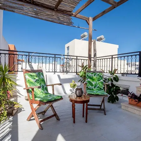 Alojamento de Acomodação e Pequeno-almoço Mascot Traditional