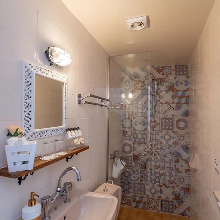 Mascot Traditional Готель типу 